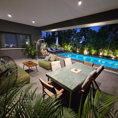 Tg New Luxury Private - Heated Salty Swimming Pool, Outdoor Jacuzzi, Sauna, Exotic Garden Willa