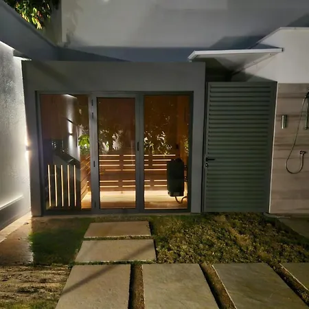 Tg New Luxury Private - Heated Salty Swimming Pool, Outdoor Jacuzzi, Sauna, Exotic Garden *