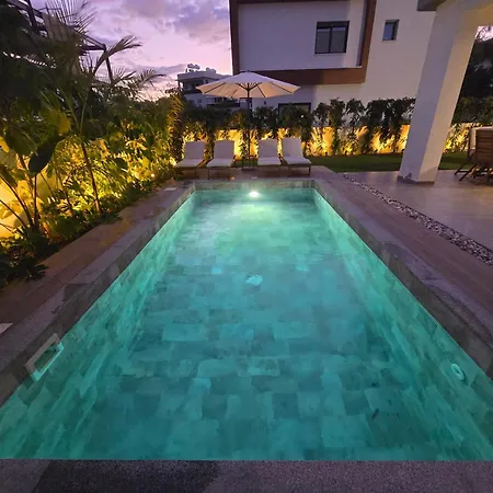 Tg New Luxury Private - Heated Salty Swimming Pool, Outdoor Jacuzzi, Sauna, Exotic Garden * Limassol