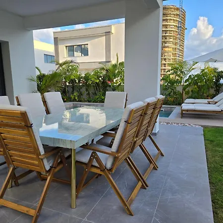 Tg New Luxury Private - Heated Salty Swimming Pool, Outdoor Jacuzzi, Sauna, Exotic Garden *
