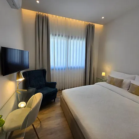 Tg New Luxury Private - Heated Salty Swimming Pool, Outdoor Jacuzzi, Sauna, Exotic Garden * Limassol